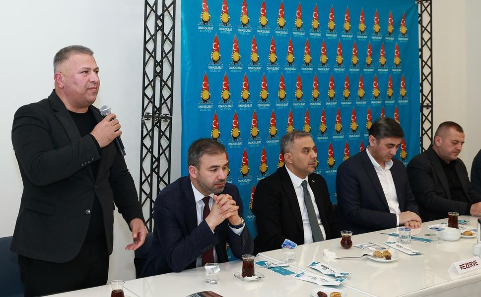 Başkan Toptaş, muhtarlarla iftar sofrasında buluştu