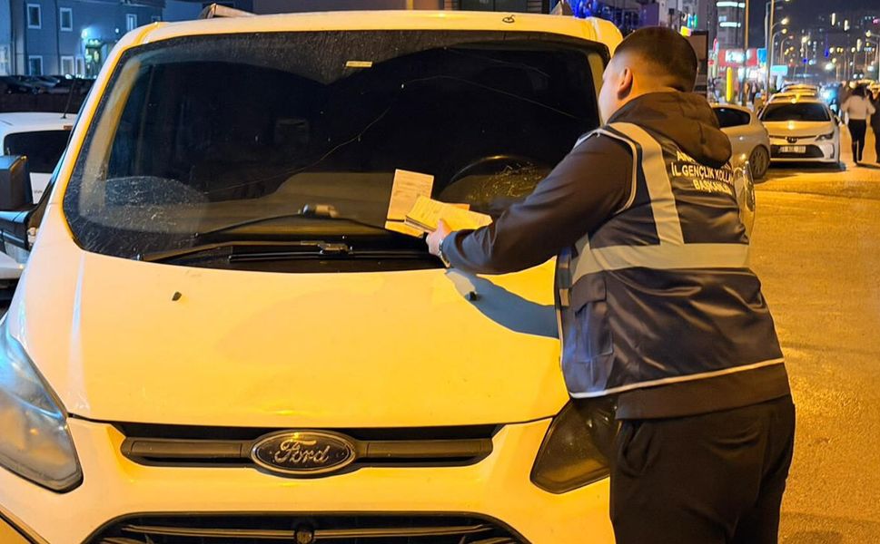 Anahtar Parti'den trafik cezalarına karşı dikkat çeken farkındalık!