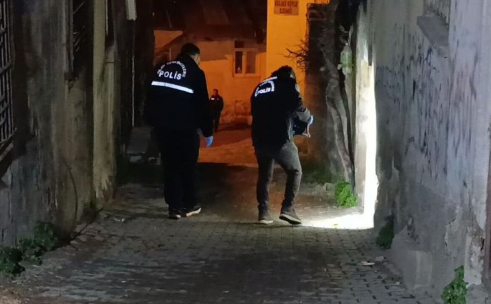 Kahramanmaraş'ta 4 kişi 1 kişiye saldırdı: Pompalı tüfekle vurdu!