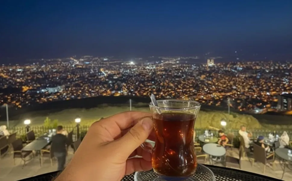 Kahramanmaraş'ta çay tiryakilerine kötü haber! Zam geldi