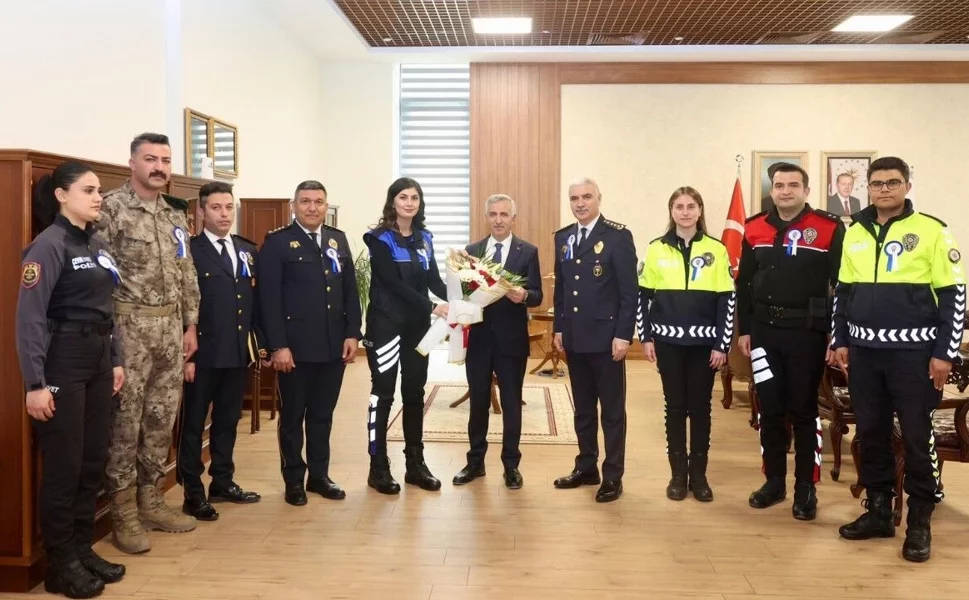 Vali Mükerrem Ünlüer’den Emniyet Teşkilatına Anlamlı Kabul