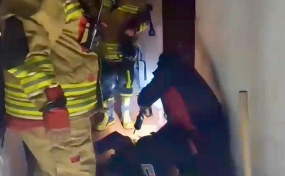 Kahramanmaraş'ta Ev Yangını: 92 Yaşındaki Vatandaş Kurtarıldı