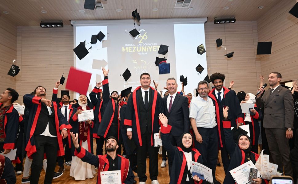 KSÜ'de Uluslararası Mezuniyet Coşkusu!