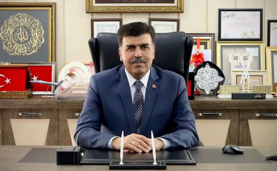 Nihayet görevden alındı!