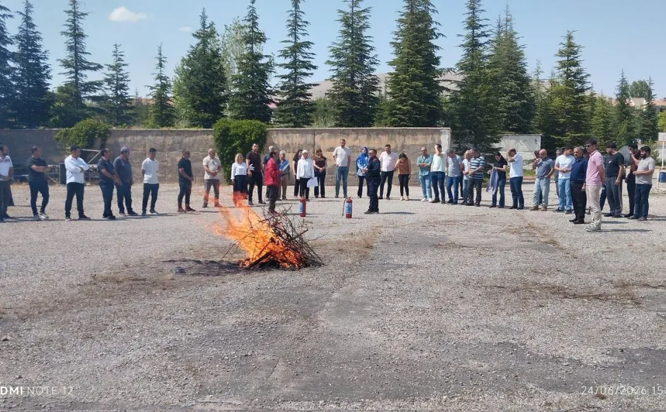 Kampüste Nefes Kesen Tatbikat! İstiklal Üniversitesi Afete Karşı Alarmda