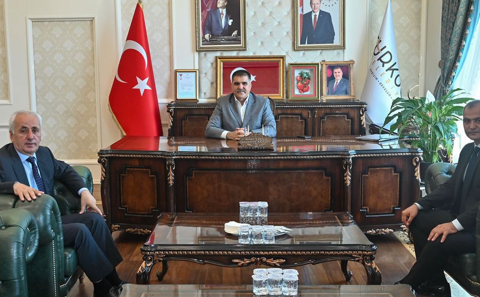 Karaca, Defterdar Erol ve Vergi Dairesi Müdürü Akçadağ’ı kabul etti