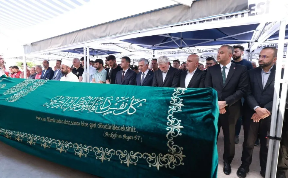 Kahramanmaraş'ta Yürekleri Yakan Facia: Engelli 3 Kardeş Gözyaşlarıyla Uğurlandı!