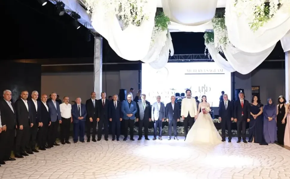 Kahramanmaraş protokolü tam kadro düğünde buluştu!