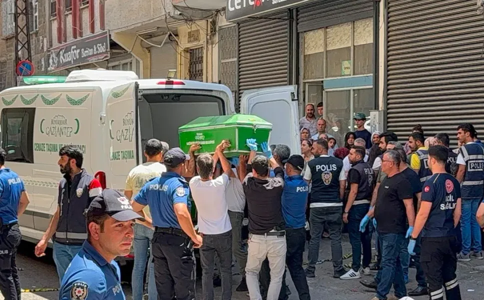 Kahramanmaraş'ın yanı başında kan donduran vahşet! İzinli çıkan mahkum eşini öldürüp canına kıydı