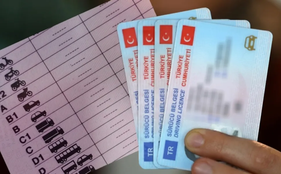 Kahramanmaraş'ta ehliyet almak için bu yolu kullanmışlar: Yakalandılar!