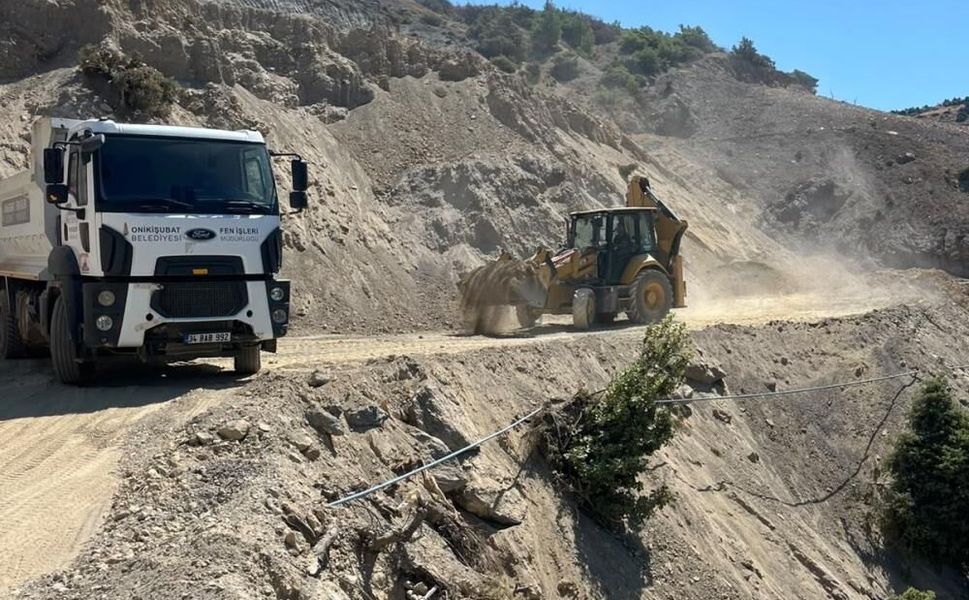 Onikişubat Belediyesi 10 Mahallede Eş Zamanlı Çalışıyor