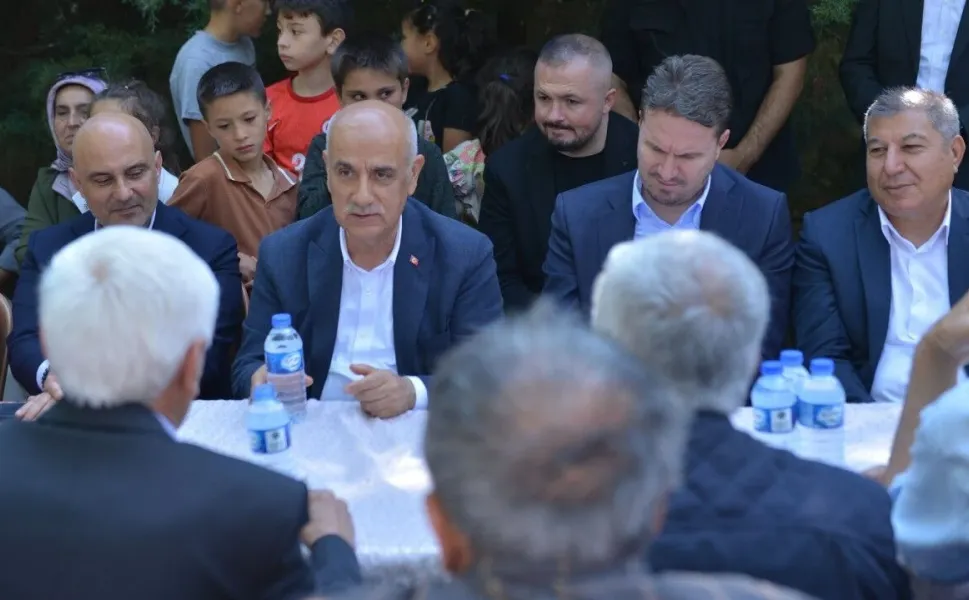 Vahit Kirişci Türkoğlu'nda vatandaşlarla buluştu: Talepler tek tek dinlendi