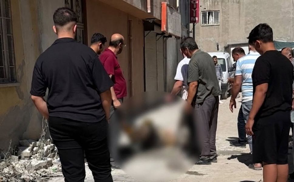Kahramanmaraş'ta telefon görüşmesi sonrası kendini ateşe verdi!