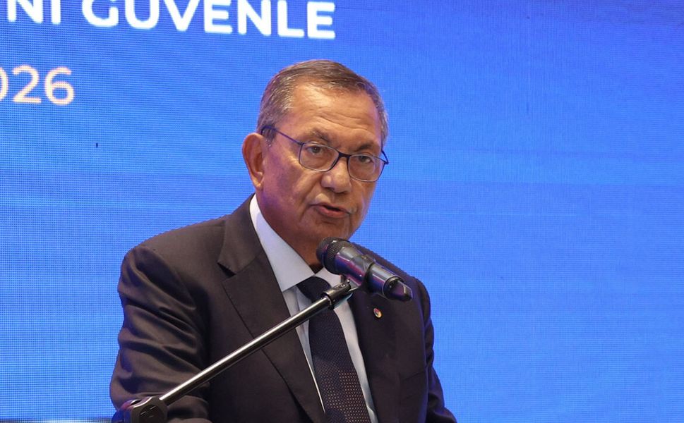 Öksüz: Fabrikalar bizim değil, milletin bize emanetidir