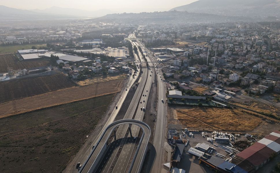 Sanayi Kavşağı’nda Ana Güzergah Ulaşıma Açıldı