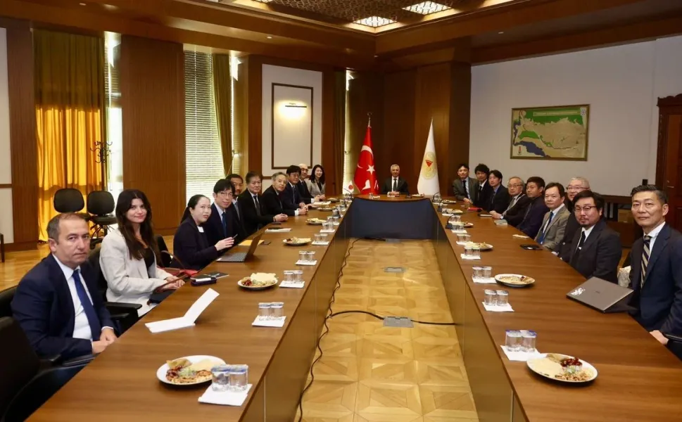 Vali Ünlüer Japonya Heyetiyle Yeniden Yapılanmayı Görüştü