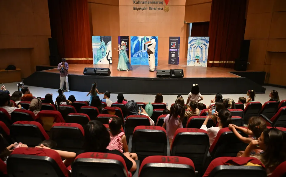 Kahramanmaraş'ta Festival Coşkusu: Sergiler ve Atölyeler İlgi Gördü