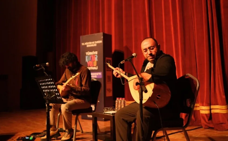 Kahramanmaraş Kültür Yolu Festivali’nde Neşet Ertaş Türküleri ve Geleneksel Sanatlar Bir Araya Geldi