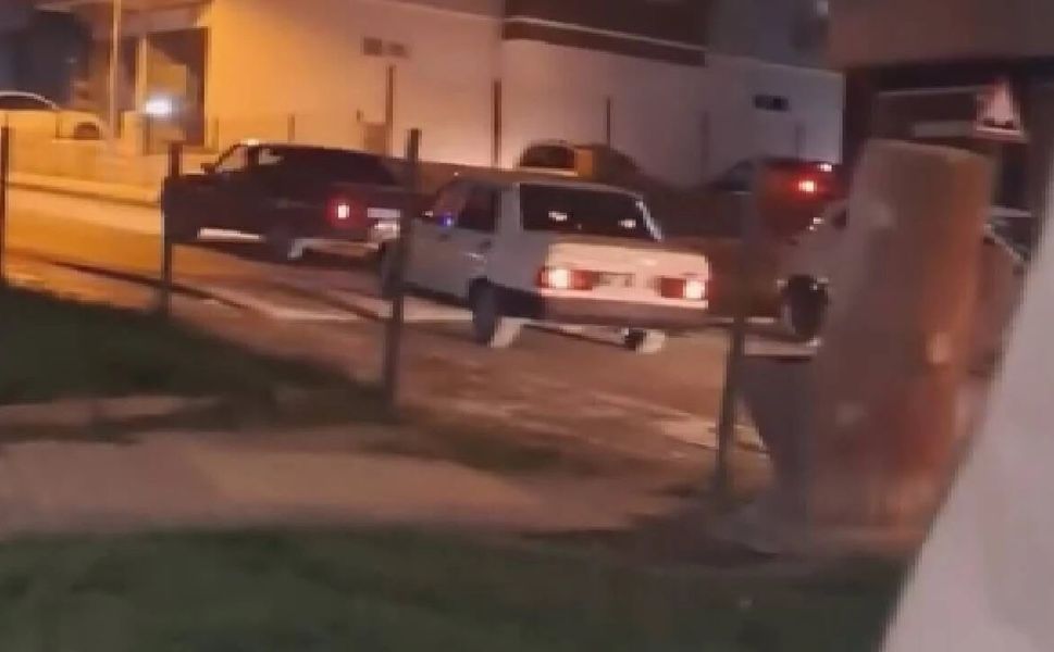 Kahramanmaraş Tekerek’te iki araç böyle ilerledi: Vatandaşlar tepkili