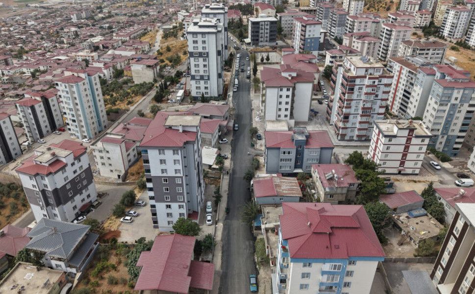 Kâtip Çelebi Caddesi’nde asfalt çalışması tamamlandı