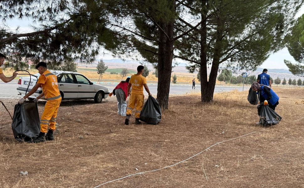 Kahramanmaraş’ta çevre temizliği: Gönüllüler Kapıçam’da buluştu