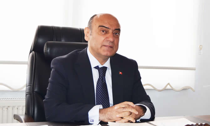 Tahir Akgemci