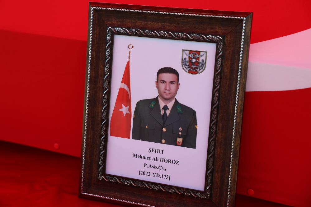 Sehit Piyade Astsubay Cavus Mehmet Ali Horoz Son Yolculuguna Ugurlandi 3