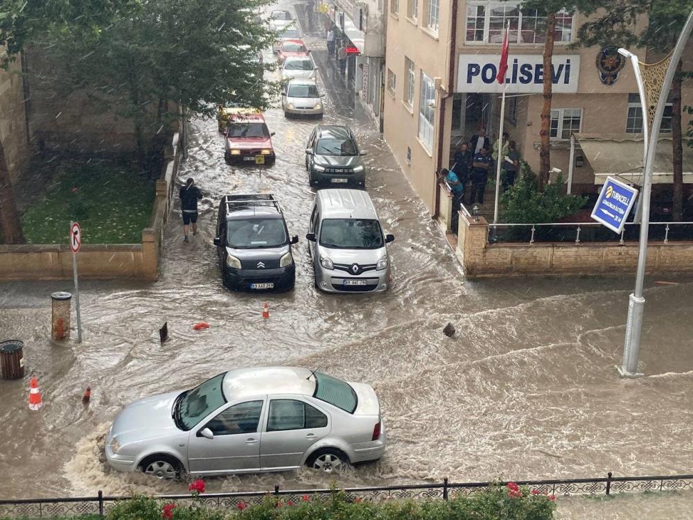 Bayburt Da Su Bastı1