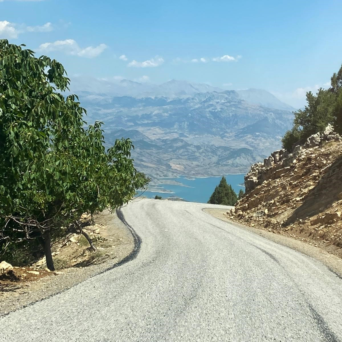 Maksutlu Ve Bertiz Yeni Yoluna Kavustu 3
