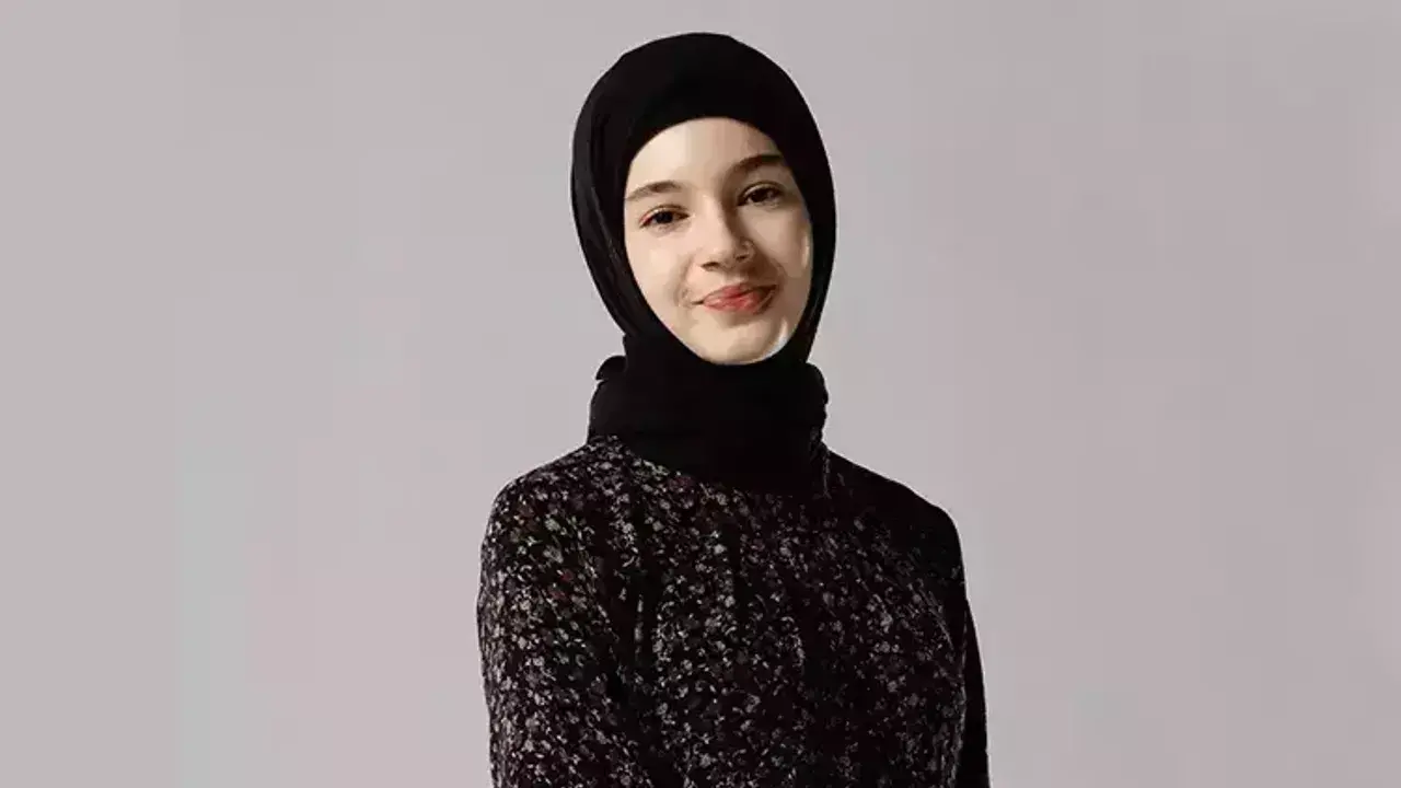 1735643062914 Image