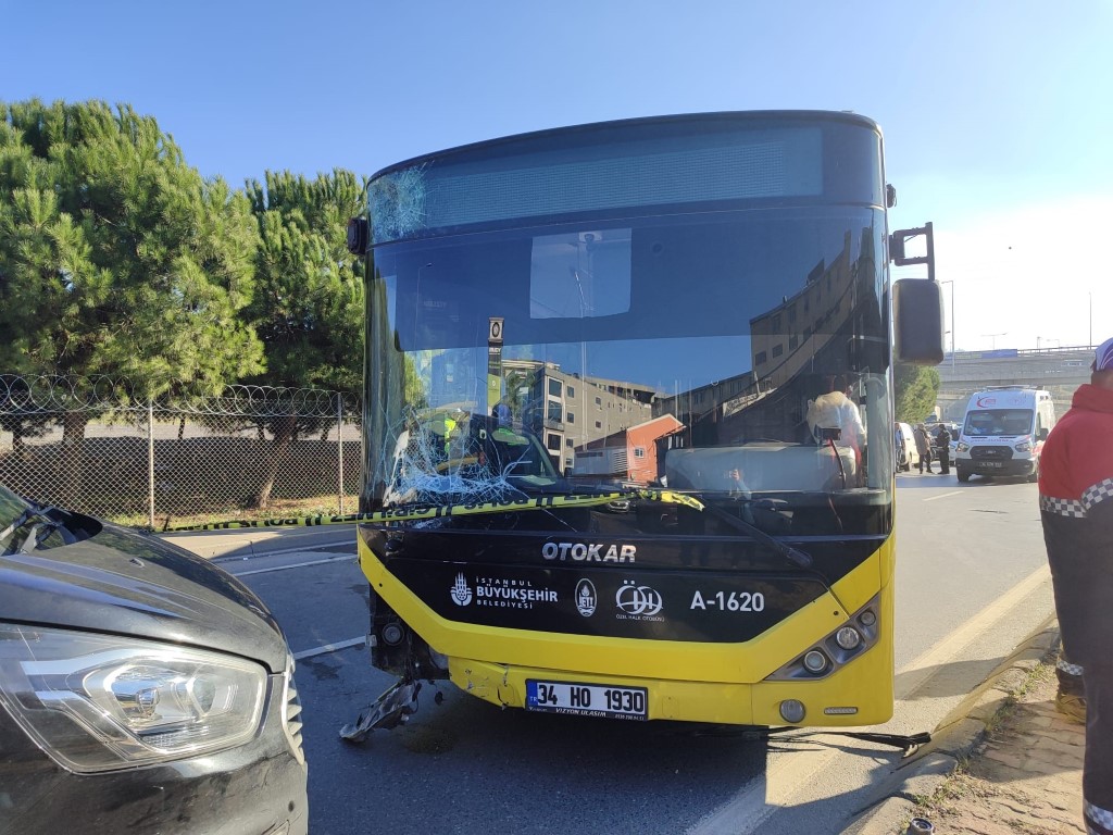 Aw352050 01