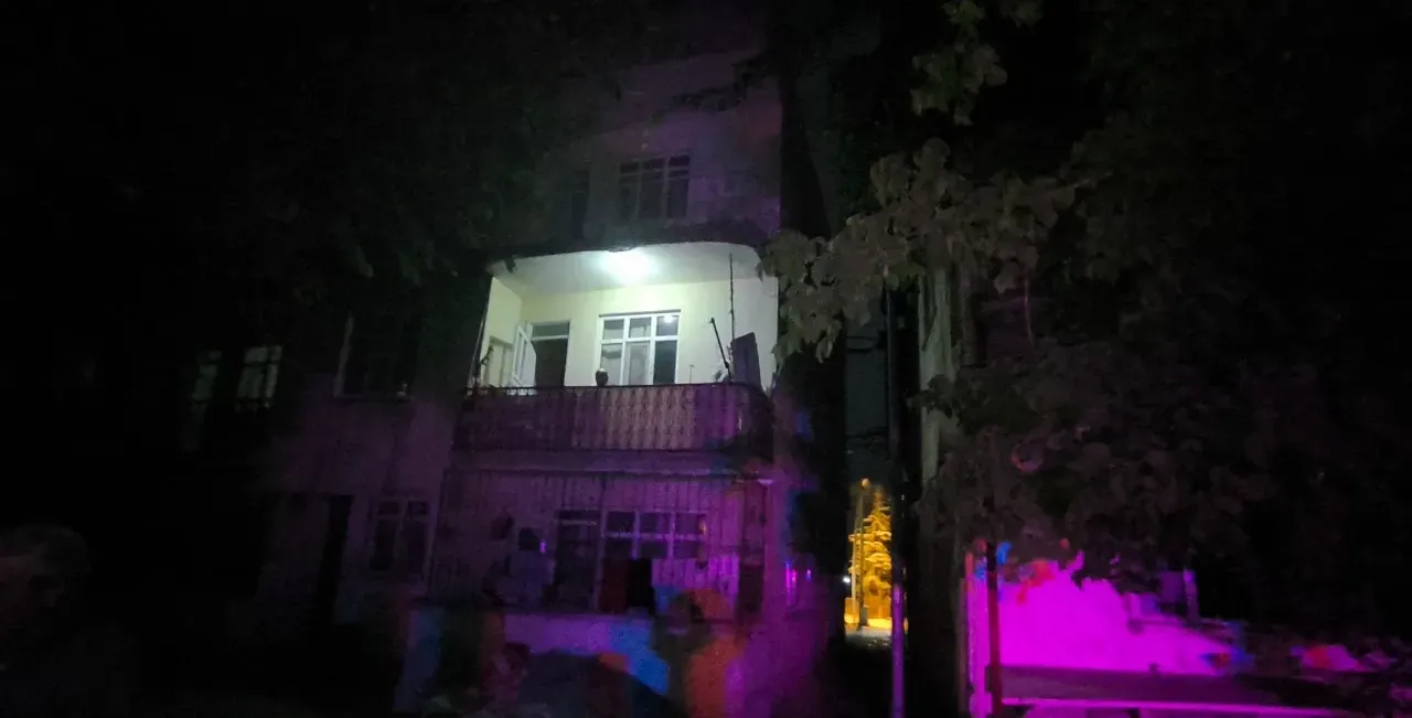 3Kattan Dustu Camasir Ipi Hayatini Kurtardi