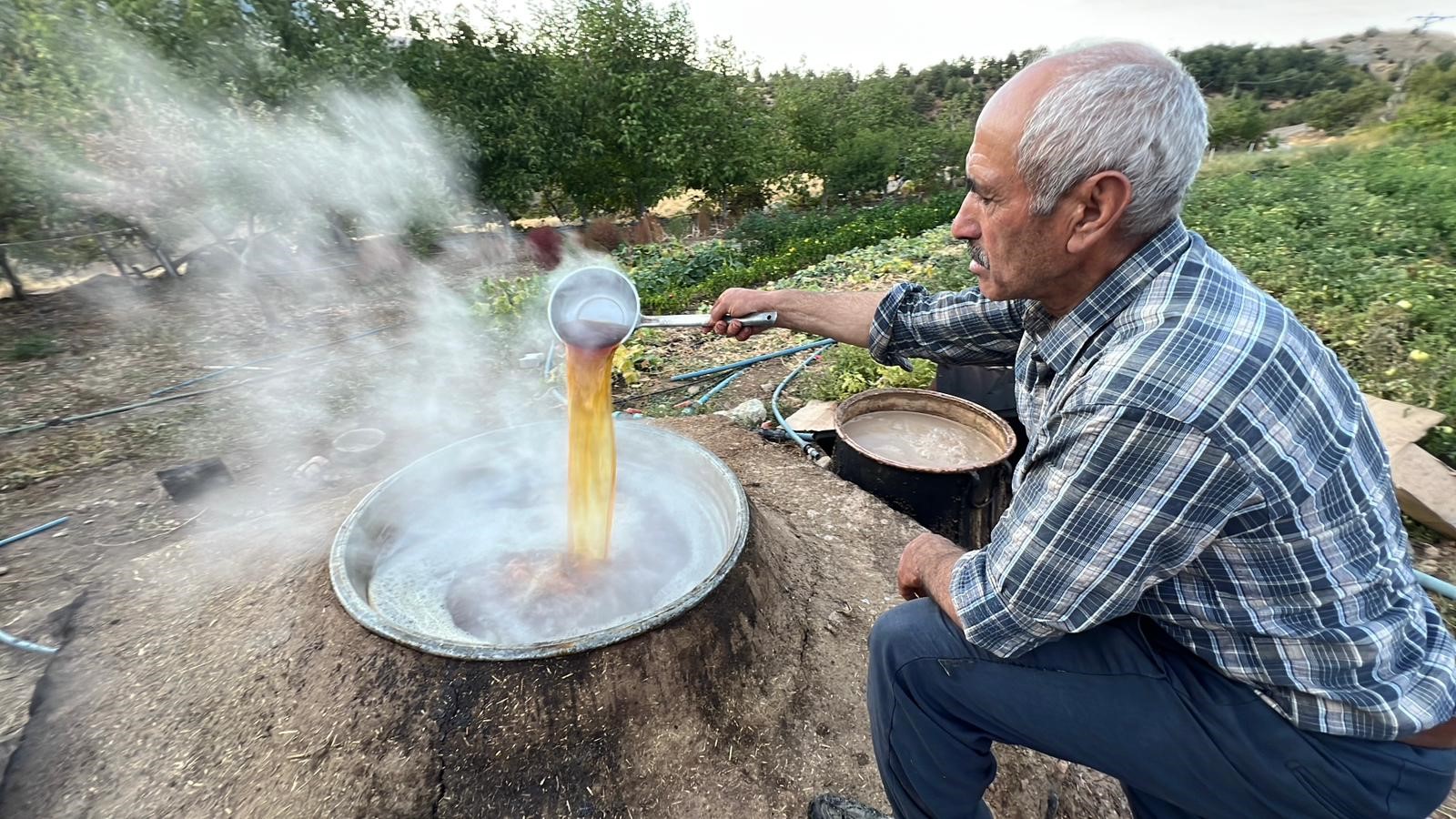 Ekinozunde Bag Bozumu Sonrasi Pekmez Telasi (5)