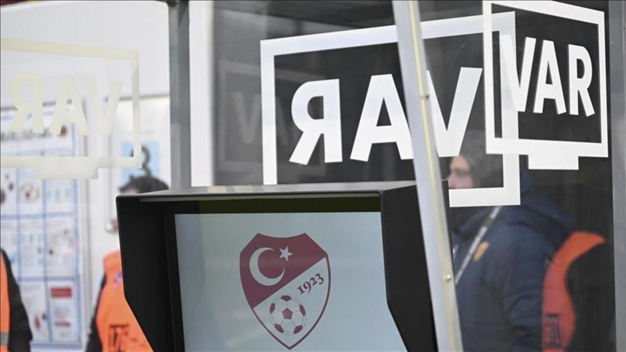 Goztepe Besiktas Macinin Var Hakemi Kim Oldu Erkan Ergin Besiktas Karnesi 1758281783654