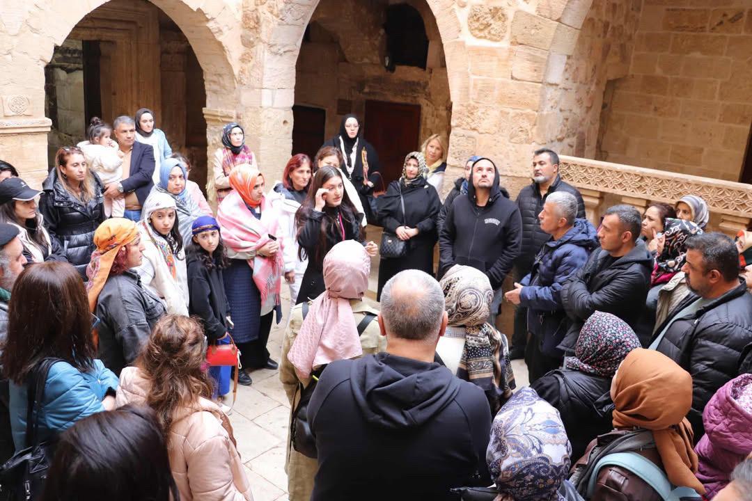 492671Af 3899 4A45 Bc93 De5C35156B4C