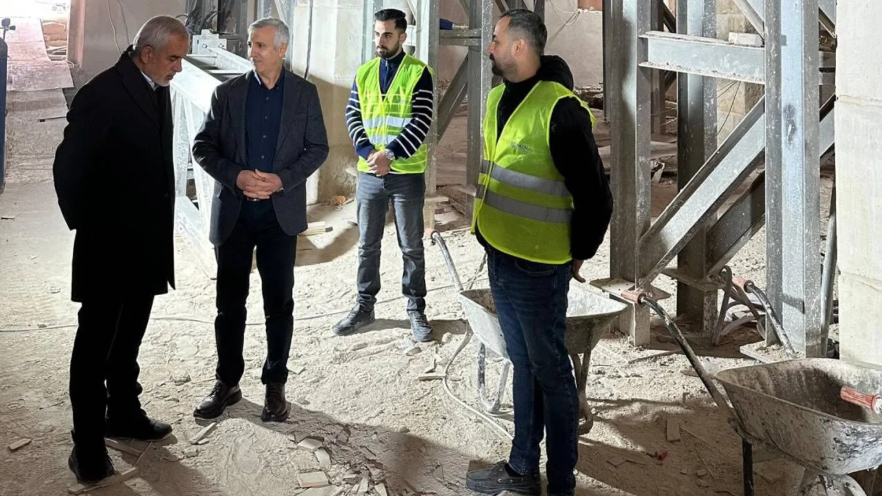 Kahramanmaras Valisi Unluer Kapali Carsi Esnafiyla Bulustu 1