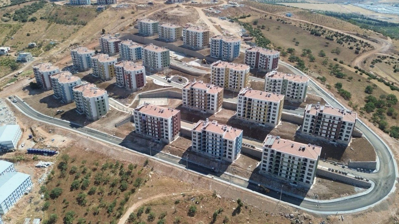 TOKİ’den Kahramanmaraşlılara ev müjdesi! Kurasız satışlar başladı