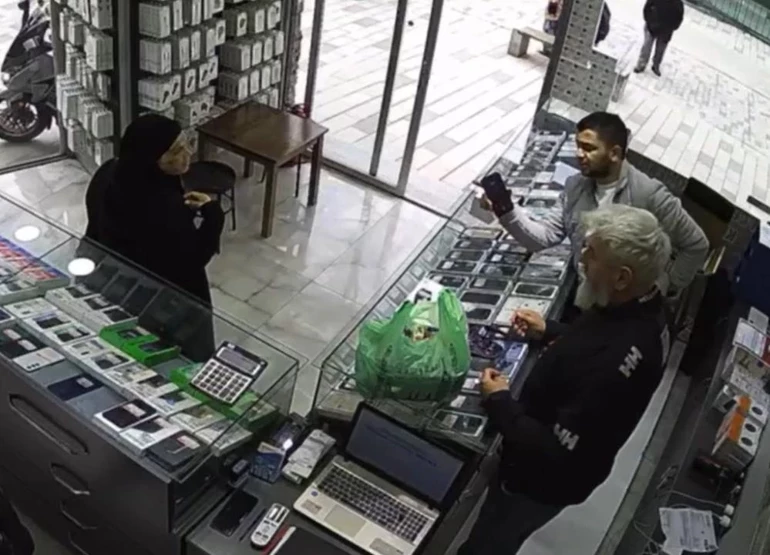 698D899Dc042099D59Ea1Fb3