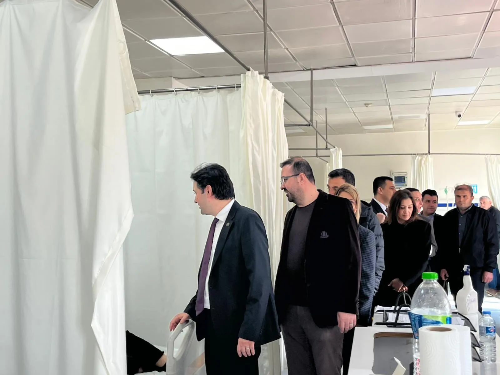 Kahramanmarasta Bayram Mesaisi Hastanedeki Nobetci Personel Ve Hastalar Unutulmadi2