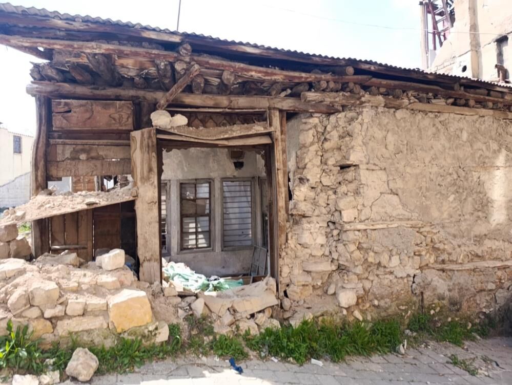 Kahramanmarasta Depremden Kalan Yaralar Guvenlik Sorununa Donustu1