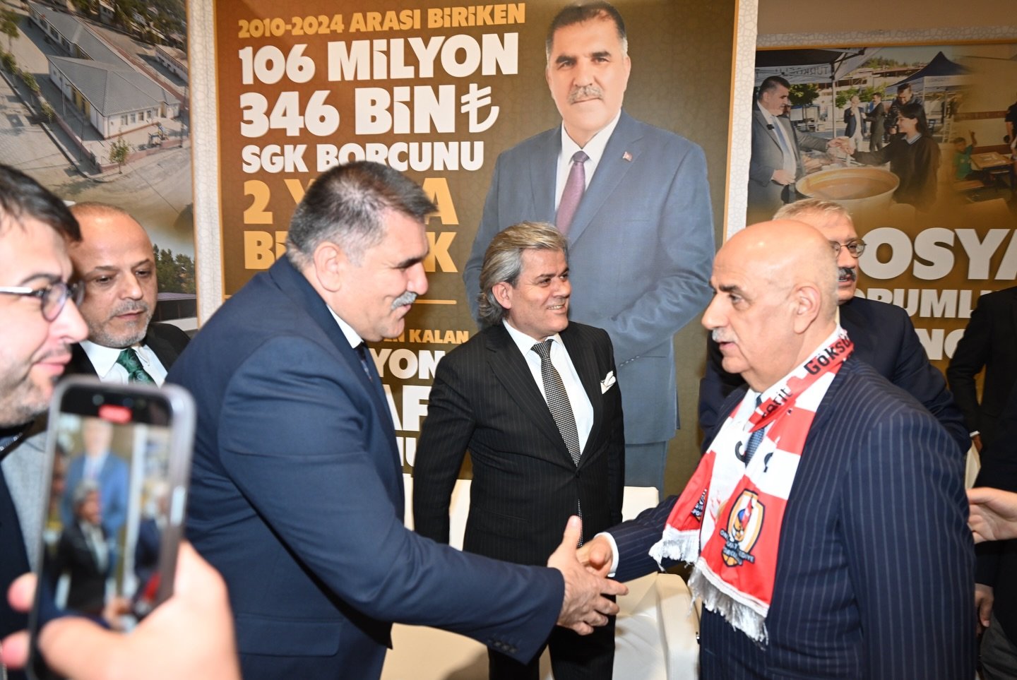 669831524 18431898973136337 3243045435556482873 N