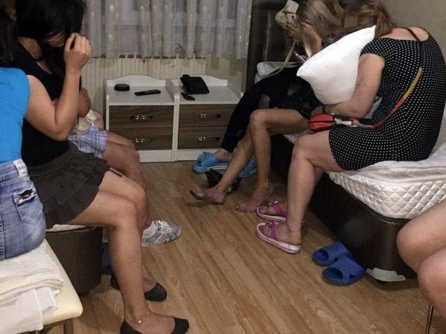 Kahramanmaraş'ta ahlaksızlara baskın! Hepsi yakalandı