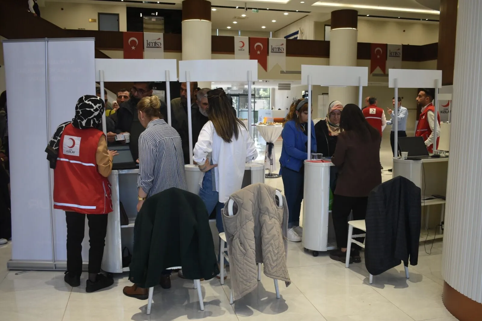 Kahramanmarasta Kariyer Fuari Is Arayanlar Bulustu2