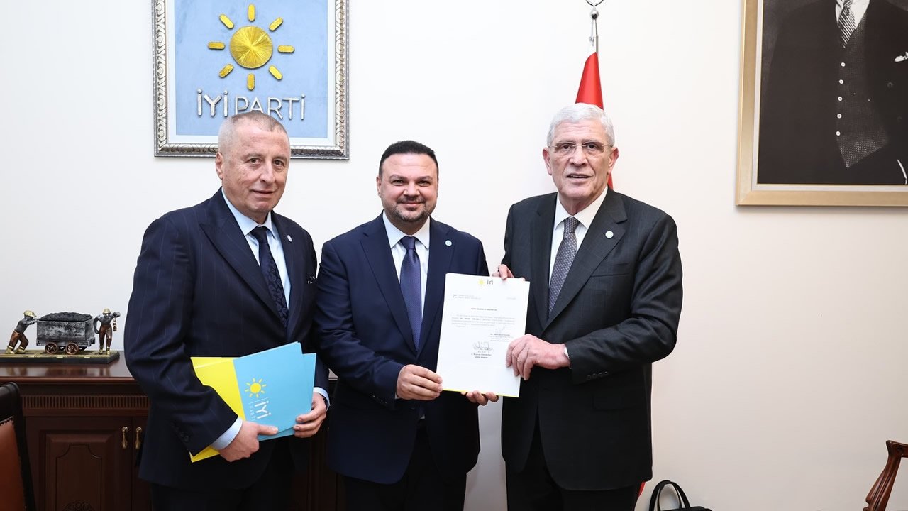 Müsavat Dervişoğlu onayladı: Av. Ahmet Çabukel’e yeni görev!