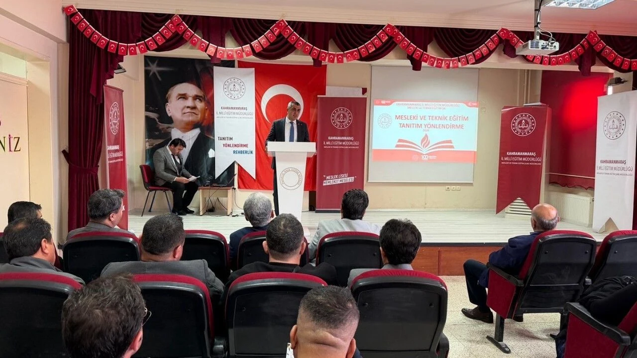 Pazarcikta Mesleki Egitim Tanitim Toplantisi Yapildi