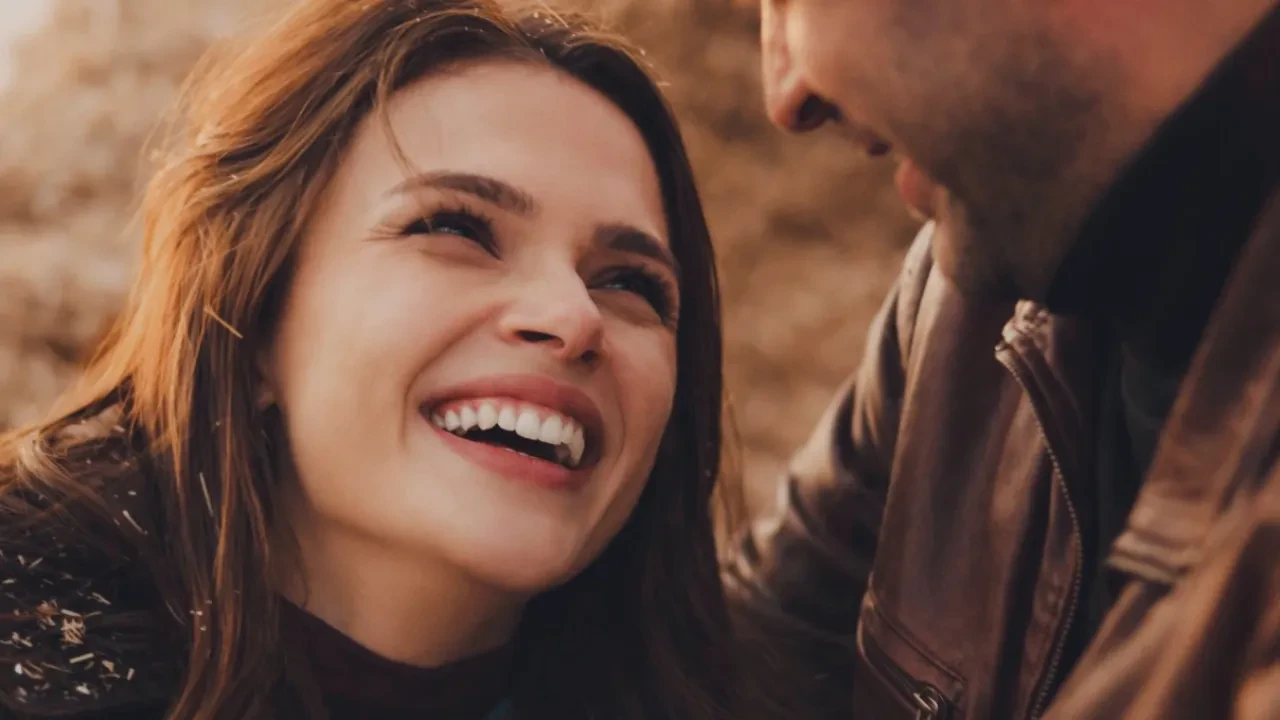 Uzak Sehirin Alyasi Sinem Unsal Artik Istanbulda Hikayesi Simdiden Merak Konusu Oldu 3293638