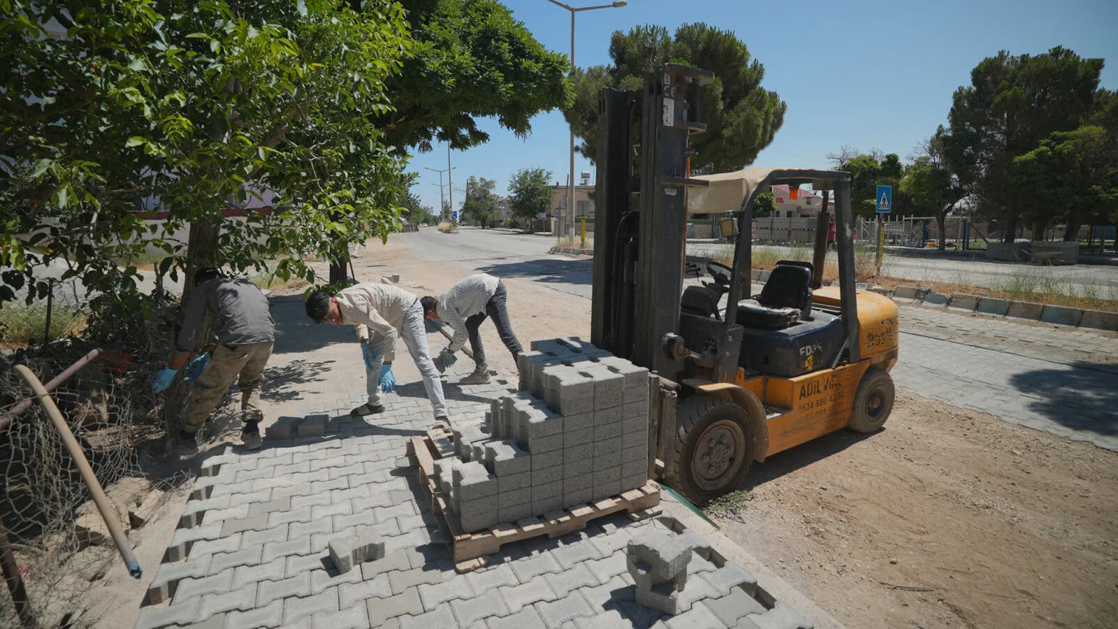 Kahramanmaras Turkoglunda Istasyon Caddesi Bastan Sona Yenileniyor 3