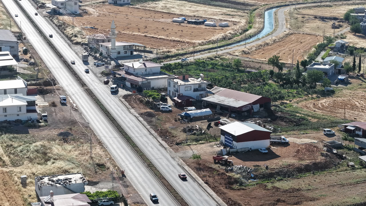 Kahramanmaraş'taki Kaçak Yapılar İçin Hazırlanan Dosya Bakanlık Makamına Sunuldu