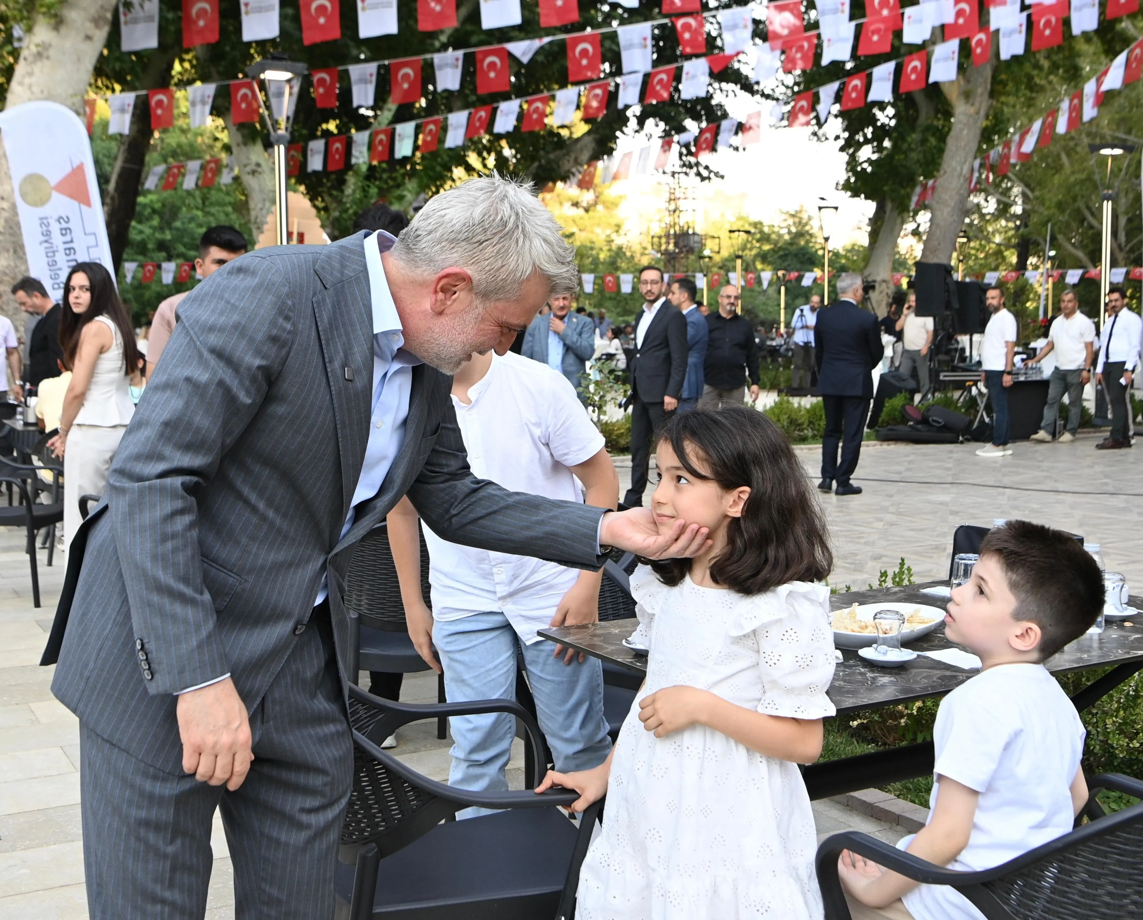 Kahramanmarasin Efsane Mekani Cinaralti Yeniden Kapilarini Acti 8