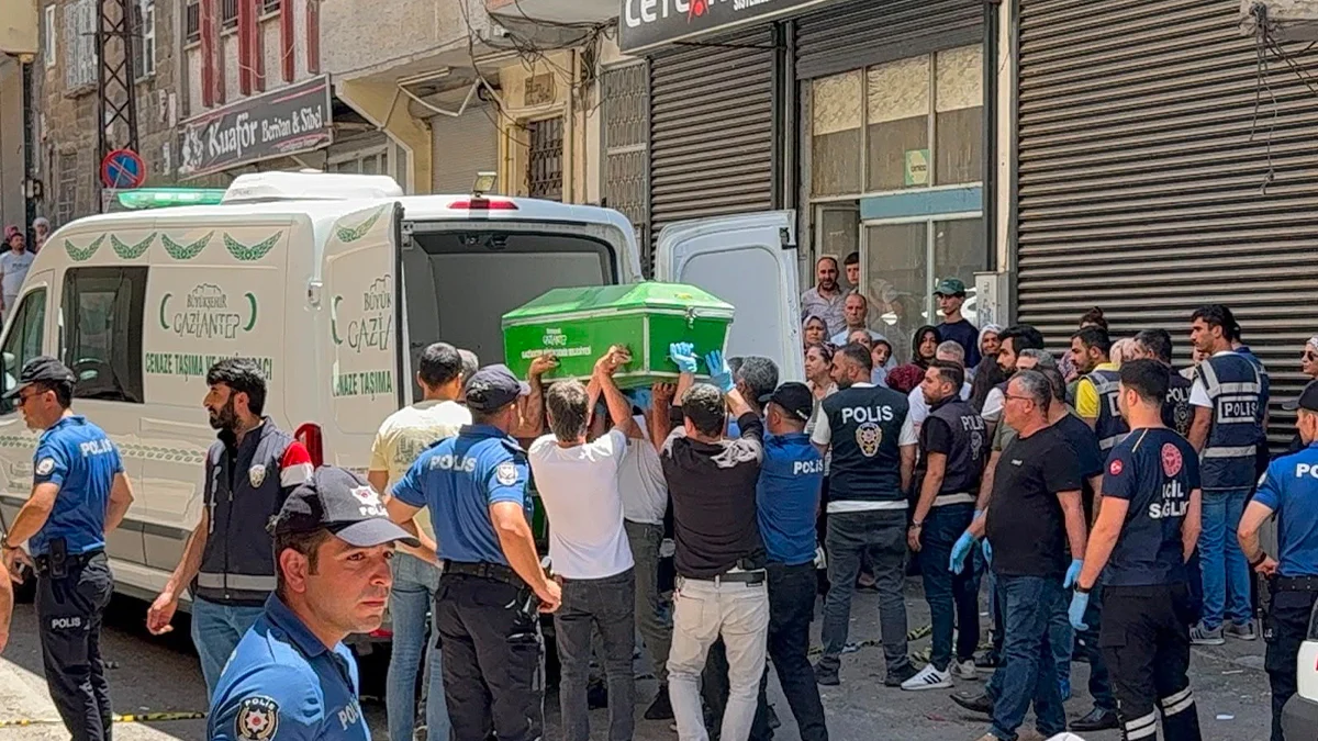 Kahramanmaraş'ın yanı başında kan donduran vahşet! İzinli çıkan mahkum eşini öldürüp canına kıydı